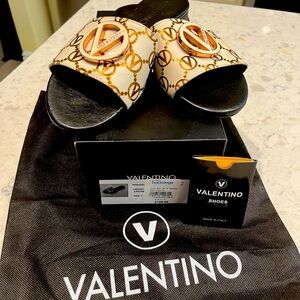 VALENTINO SLIDES